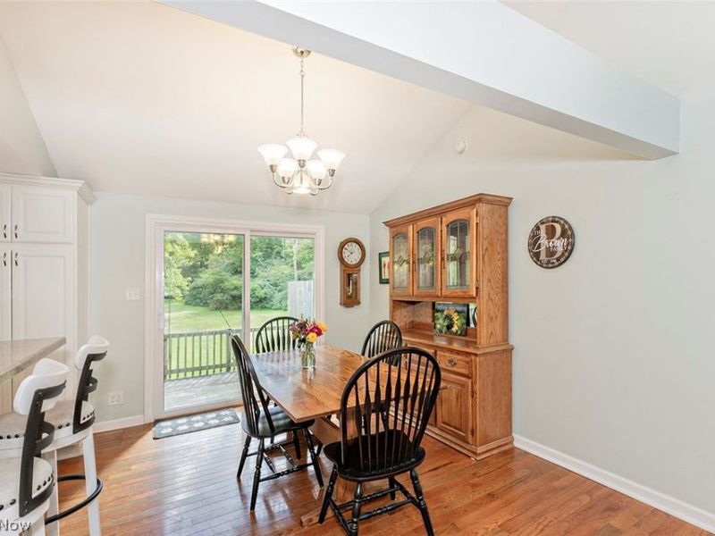 10955 Auburn Road, Chardon, OH 44024 Photo 8