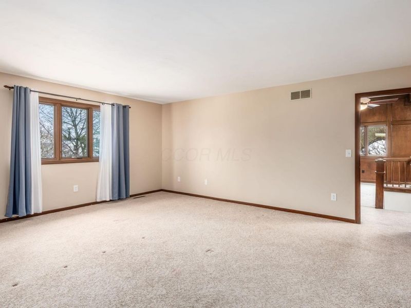 890 Pipestone Drive, Columbus, OH 43235 Photo 34