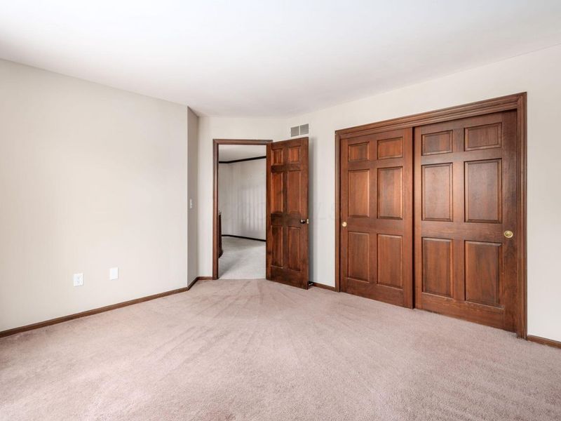 890 Pipestone Drive, Columbus, OH 43235 Photo 42