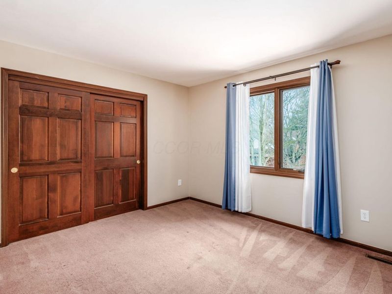 890 Pipestone Drive, Columbus, OH 43235 Photo 44