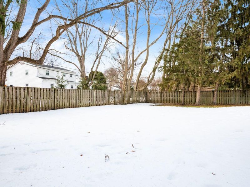 890 Pipestone Drive, Columbus, OH 43235 Photo 57