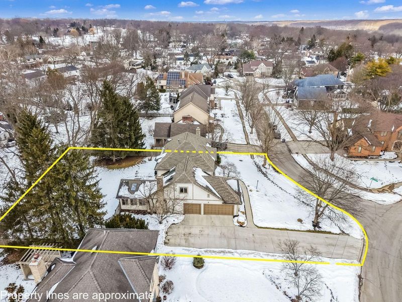 890 Pipestone Drive, Columbus, OH 43235 Photo 61