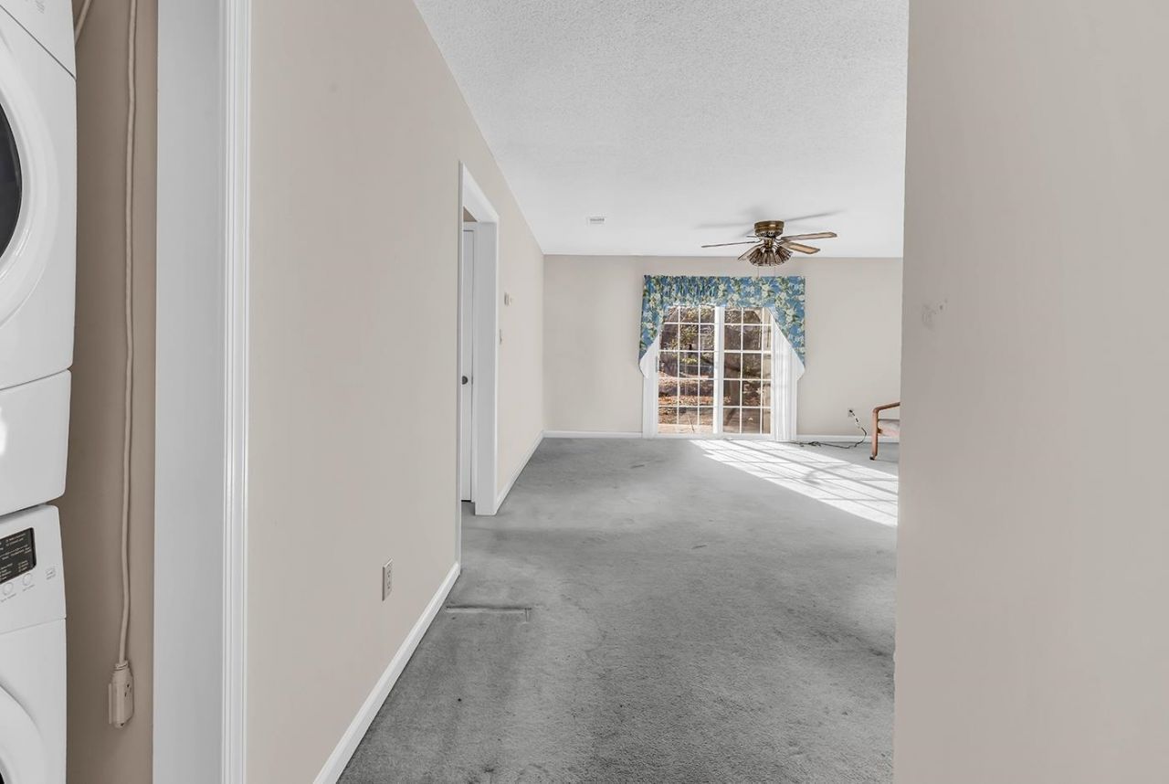 6632 Heron Point Rd. Photo 2