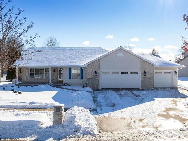527 APPLEWOOD DRIVE, Kimberly, WI 54136