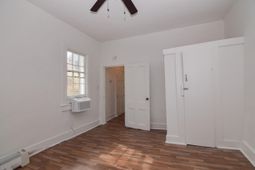 74 Smith Street photo 4