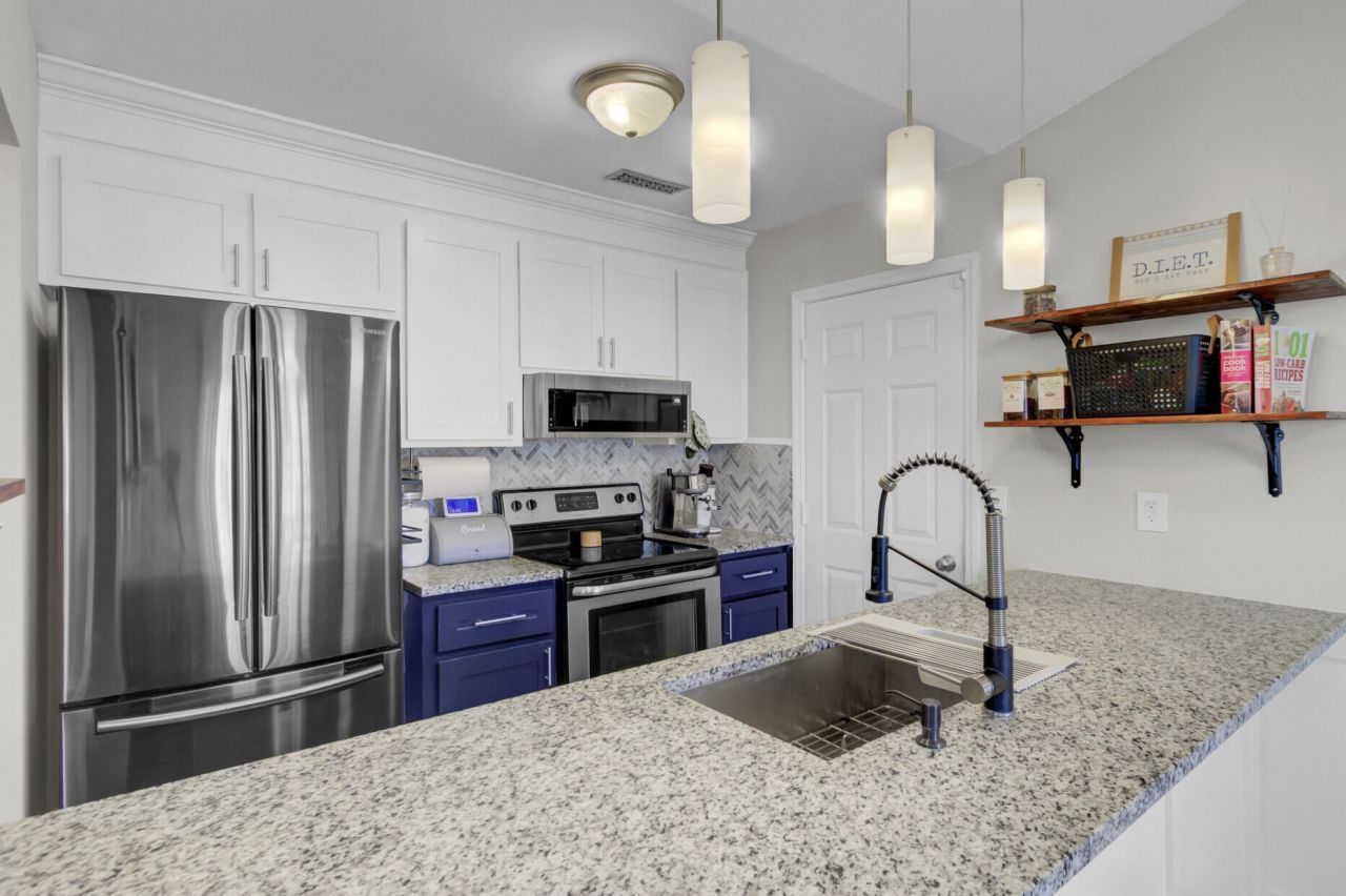 9631 Crosscut Drive Photo 11