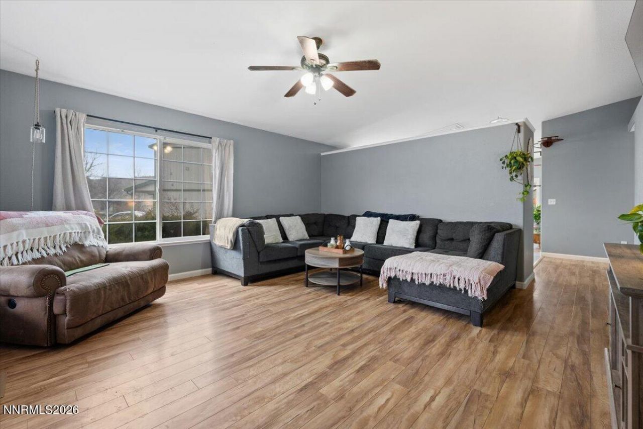 18213 Silverleaf Court, Reno, NV 89508 Photo