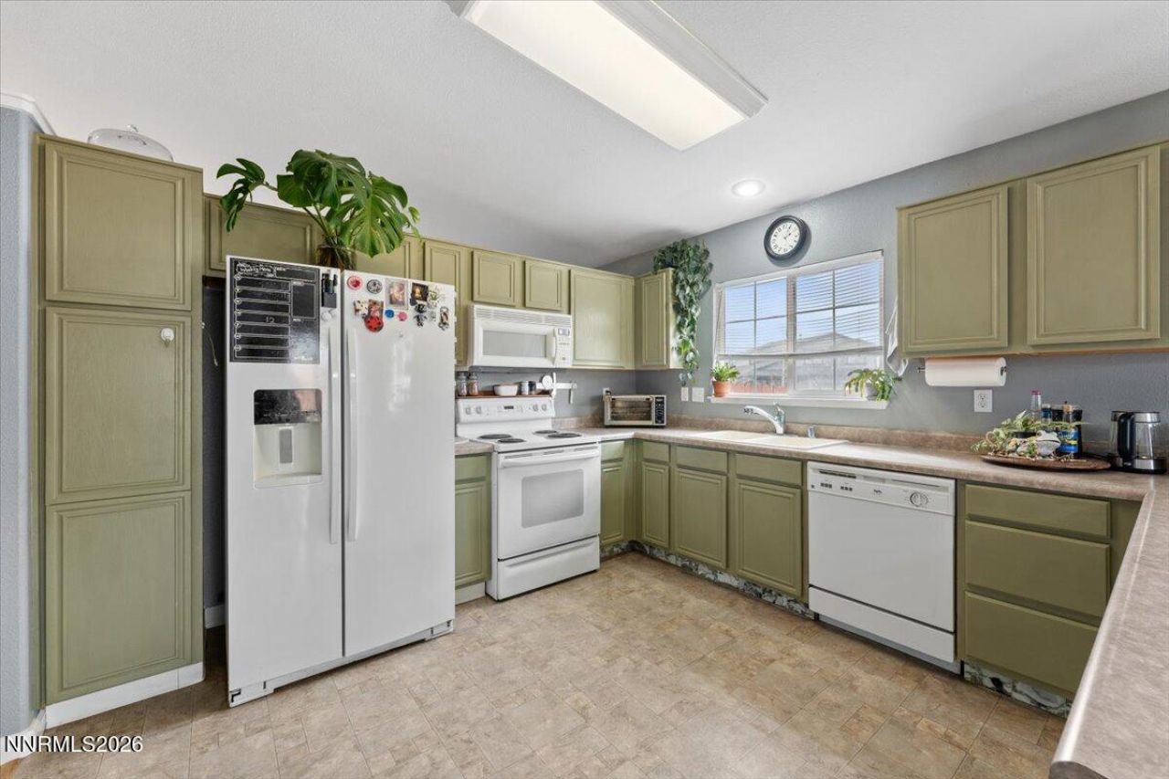 18213 Silverleaf Court, Reno, NV 89508 Photo