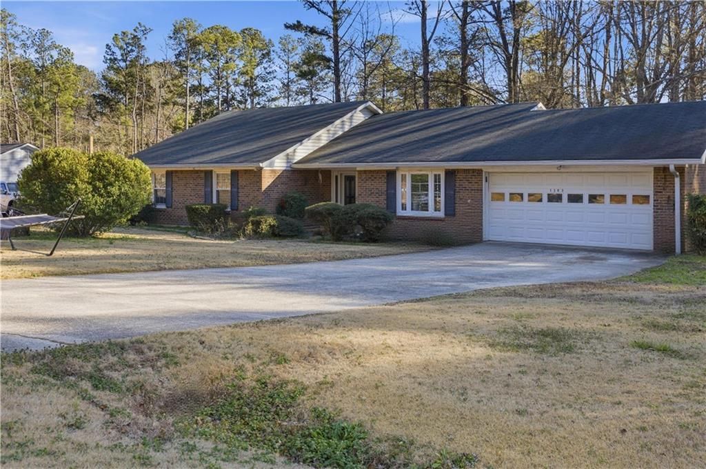 1303 Carman Court Se, Conyers, GA 30013 Main Photo