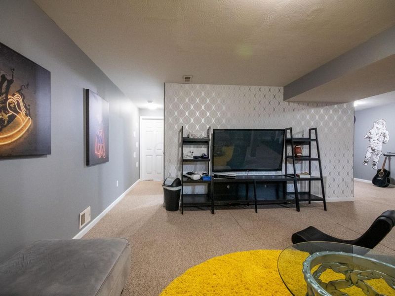 625 Professional Parkway, Marysville, OH 43040 Photo 45