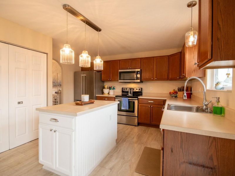 625 Professional Parkway, Marysville, OH 43040 Photo 9