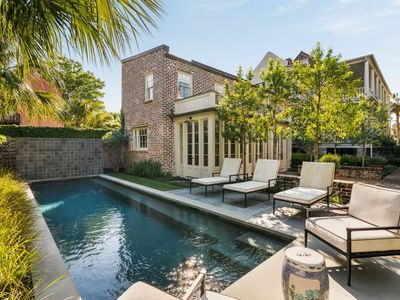 32 Society Street, Charleston, SC 29401