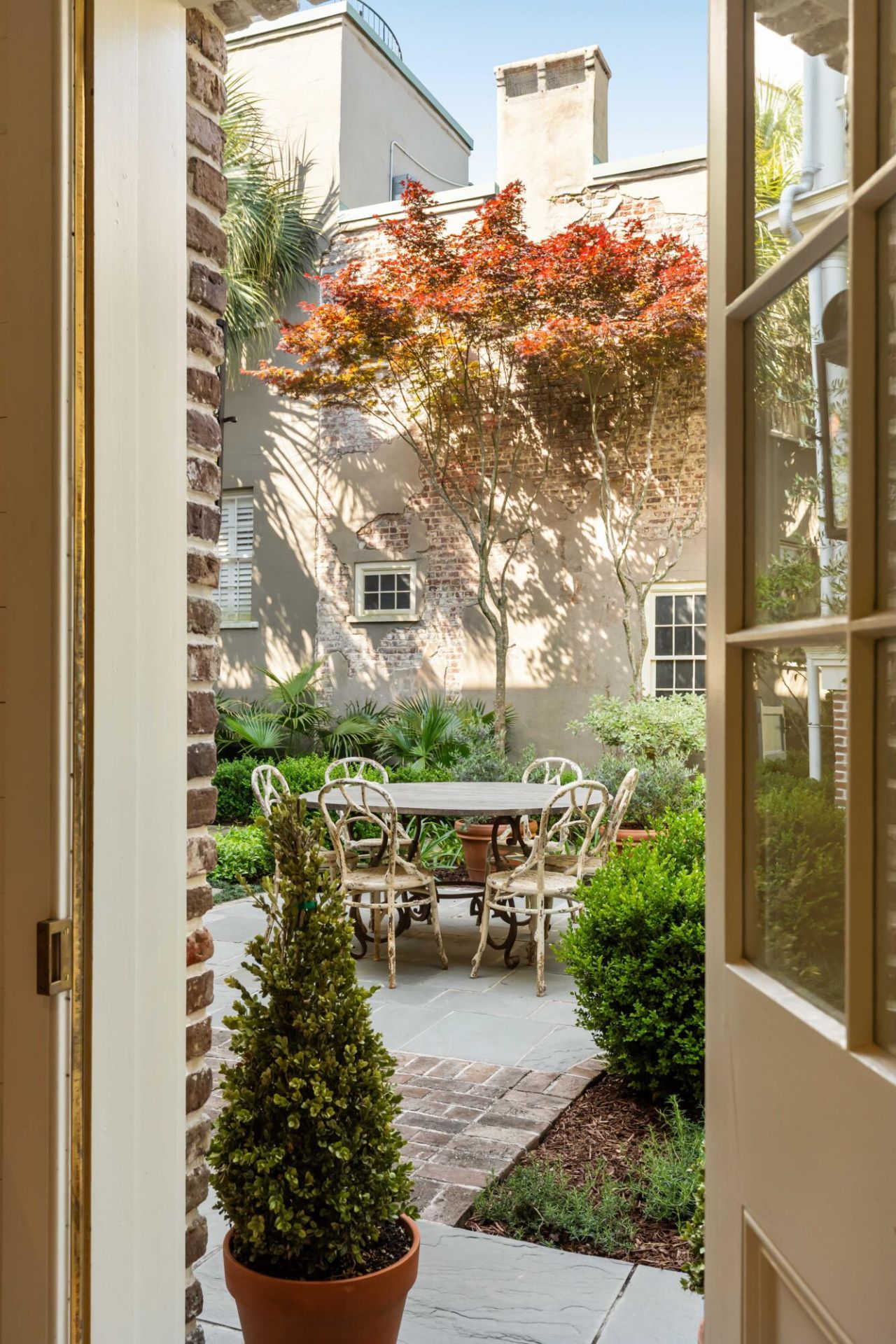 32 Society Street Photo 23