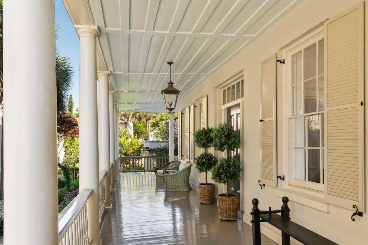 32 Society Street Photo 4