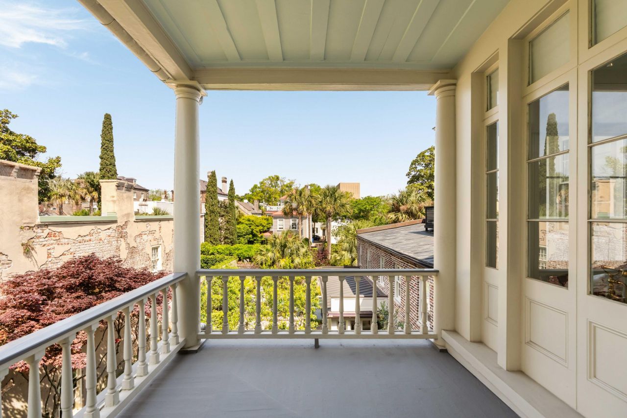 32 Society Street Photo 49