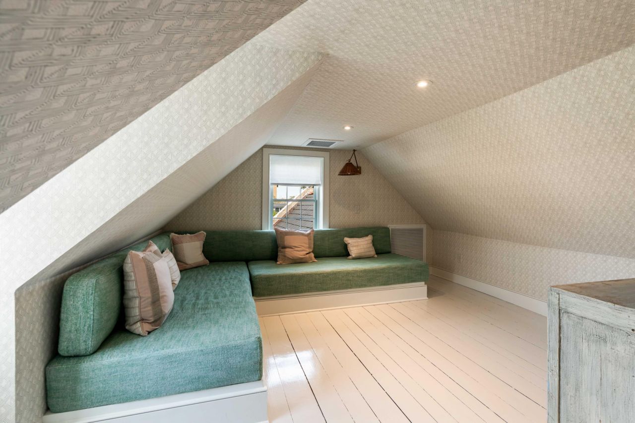 32 Society Street Photo 64