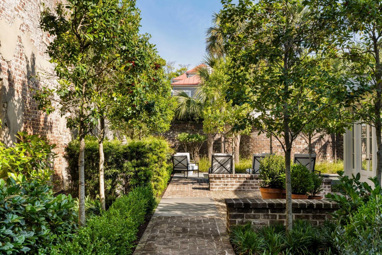 32 Society Street Photo 90