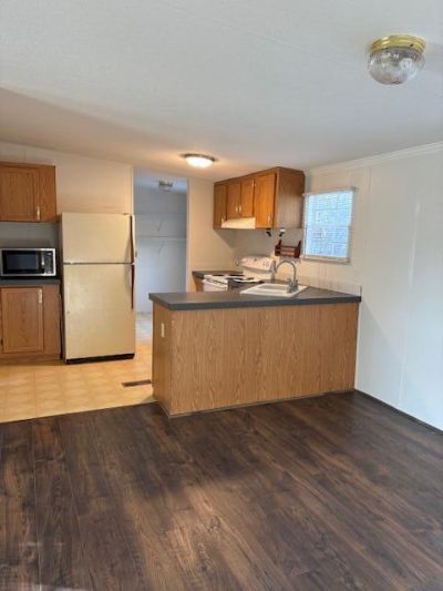 1424 Highway 61 Photo 3