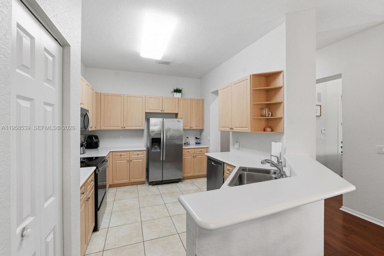 5750 NW 119th Ter, Coral Springs, FL 33076 Photo