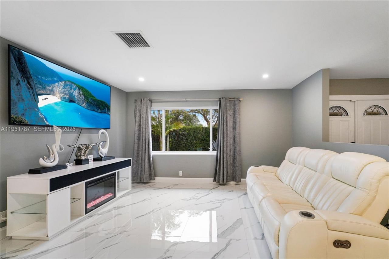 2631 NW 84th Ave, Coral Springs, FL 33065 Photo