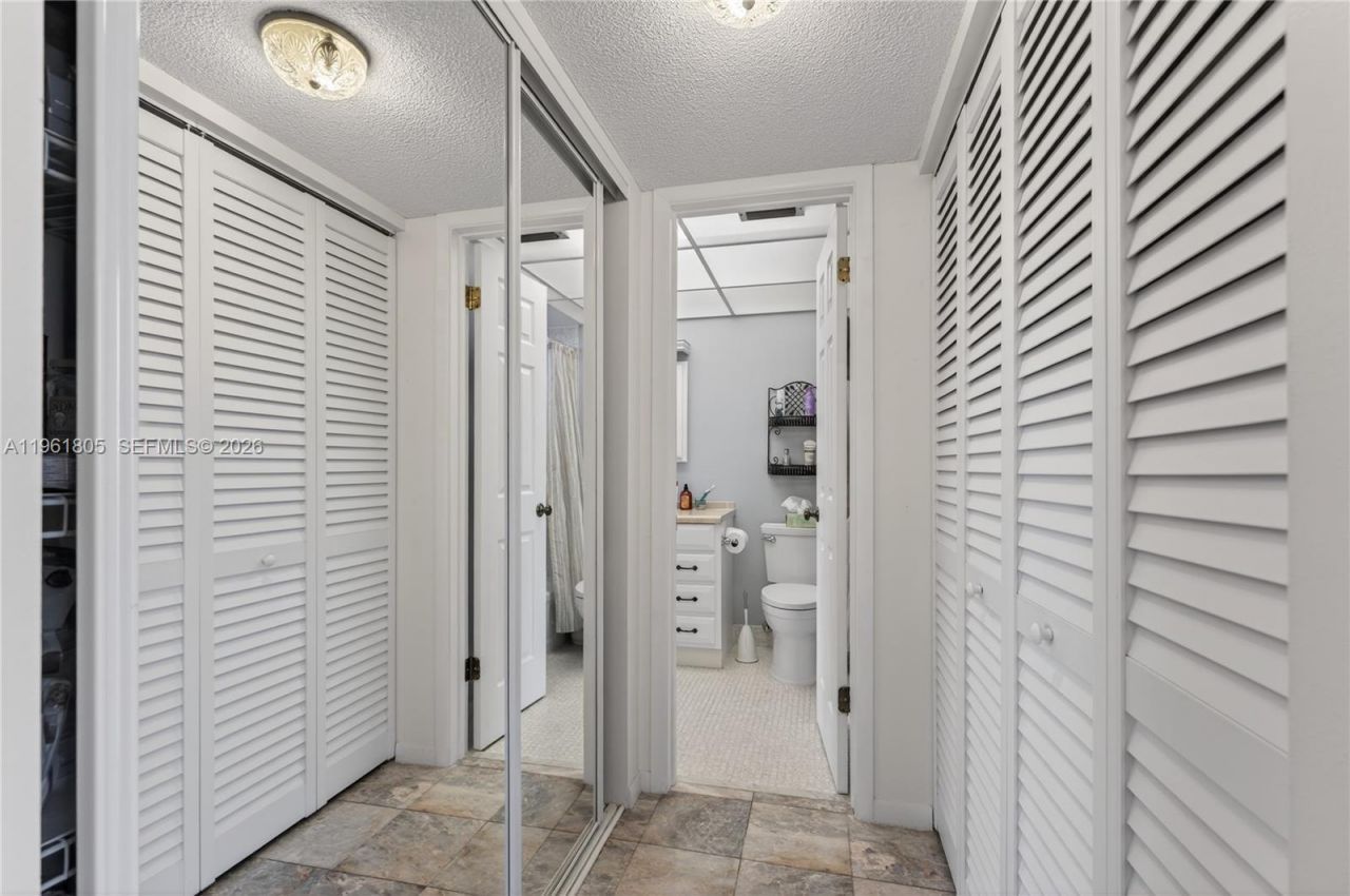 2800 NW 47th Ter , Unit 205B, Lauderdale Lakes, FL 33313 Photo