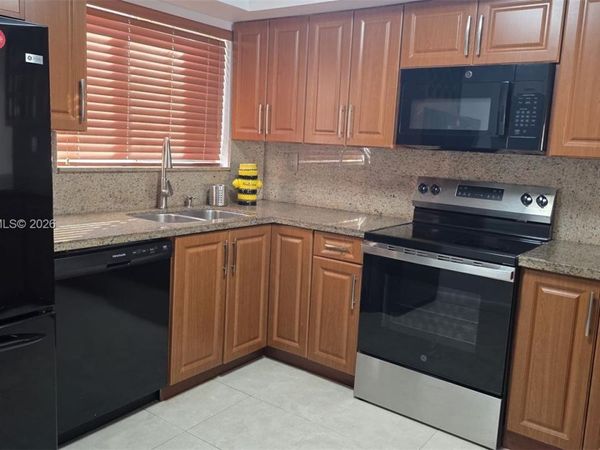 14905 SW 80th St, Unit 217, Miami, FL 33193