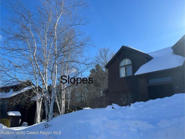 72 Liftside Drive, Unit D-2, Hunter, NY 12442