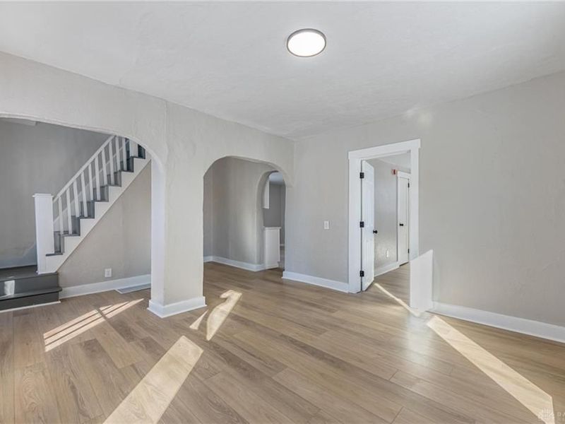 218 W Troy Street, Saint Paris, OH 43072 Photo 8