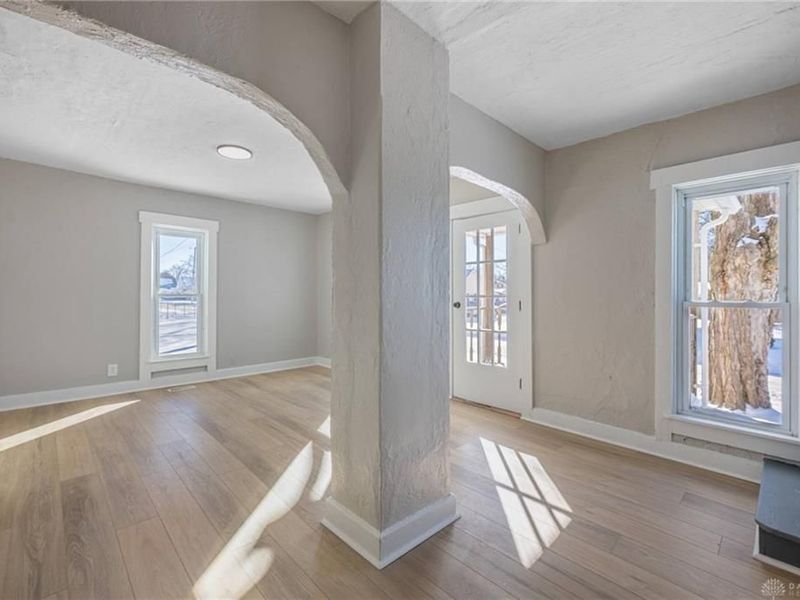 218 W Troy Street, Saint Paris, OH 43072 Photo 9