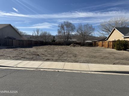 328 Copper Pointe Circle, Yerington, NV 89447 Photo