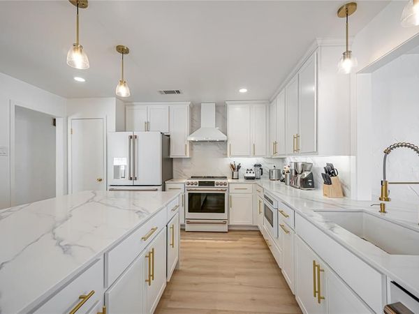 2309 Homestead Place, Garland, TX 75044