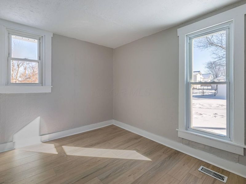 218 W Troy Street, Saint Paris, OH 43072 Photo 10