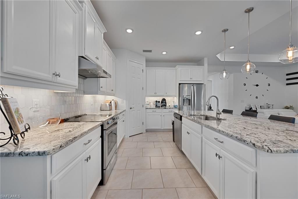 16574 Crescent Beach Way, Bonita Springs, FL 34135 Photo