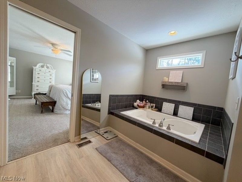 11384 Whitetail Run Street NW, Bolivar, OH 44612 Photo 20