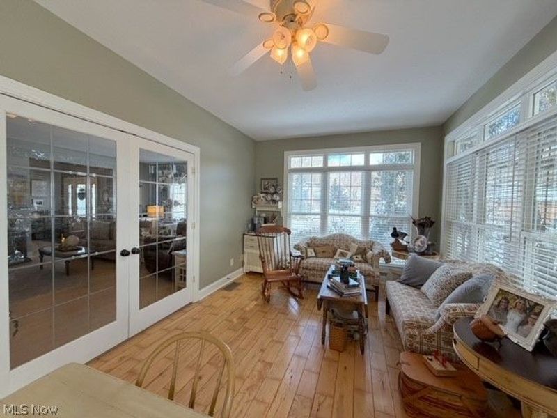 11384 Whitetail Run Street NW, Bolivar, OH 44612 Photo 8