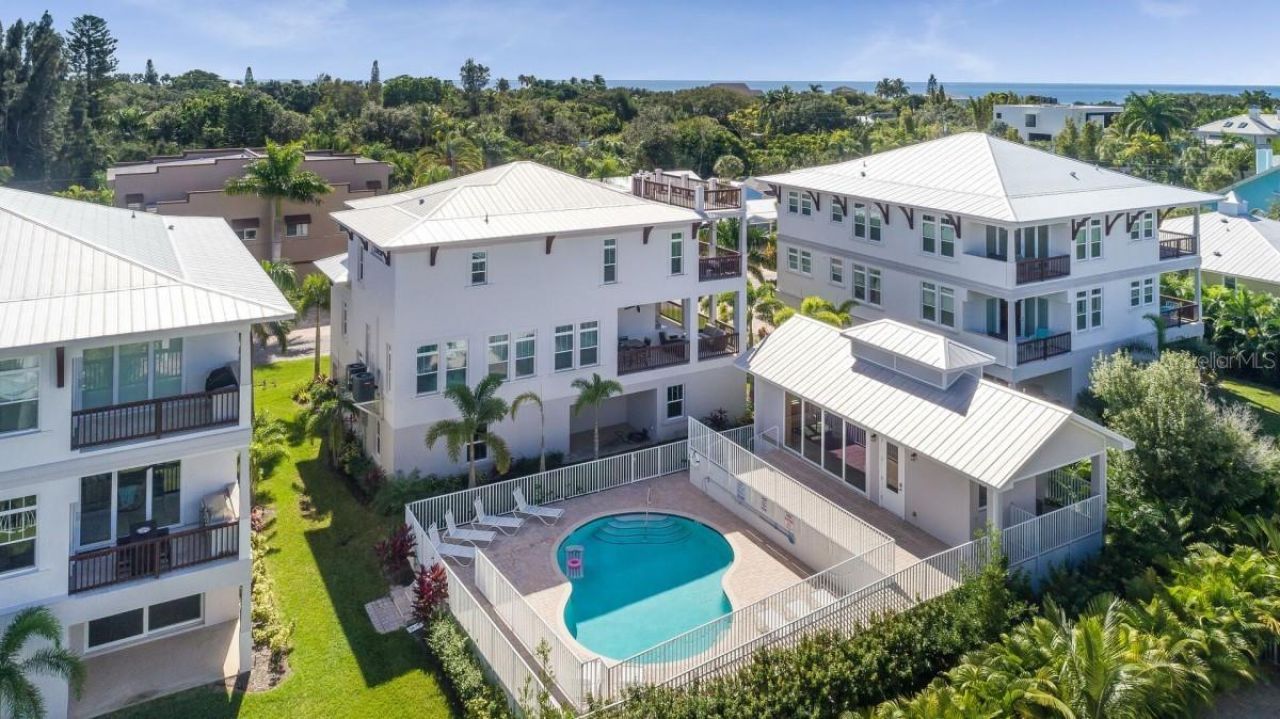 1021 Crescent Street, Sarasota, FL 34242 Photo