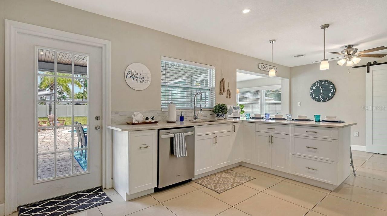 1109 De Narvaez Avenue, Bradenton, FL 34209 Photo