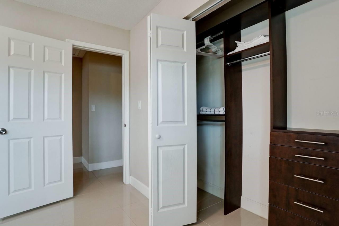 1109 De Narvaez Avenue, Bradenton, FL 34209 Photo