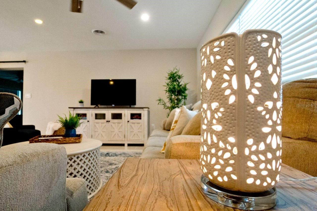 1109 De Narvaez Avenue, Bradenton, FL 34209 Photo