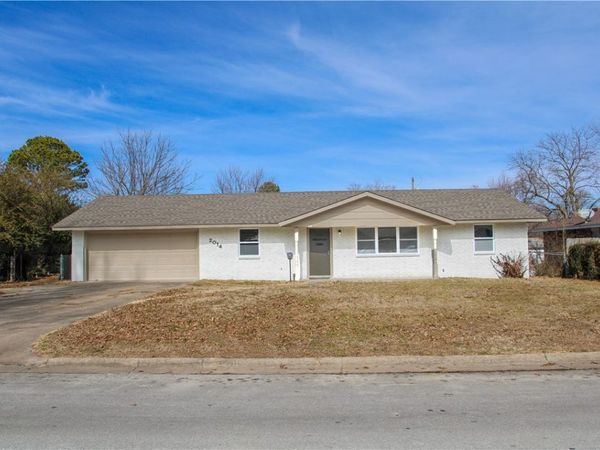 2014 Dee Avenue, Springdale, AR 72762