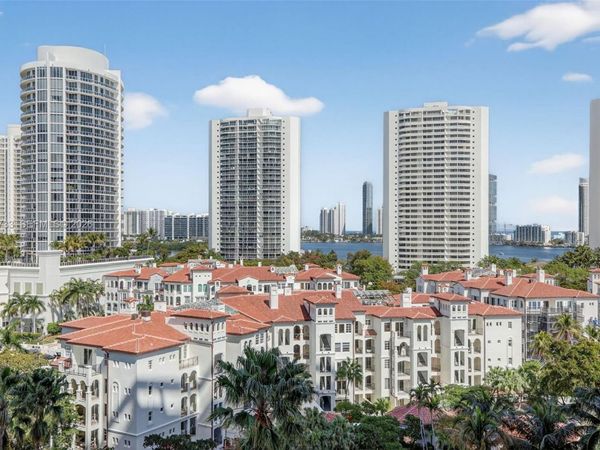 2000 ISLAND BL , Unit 1109, Aventura, FL 33160