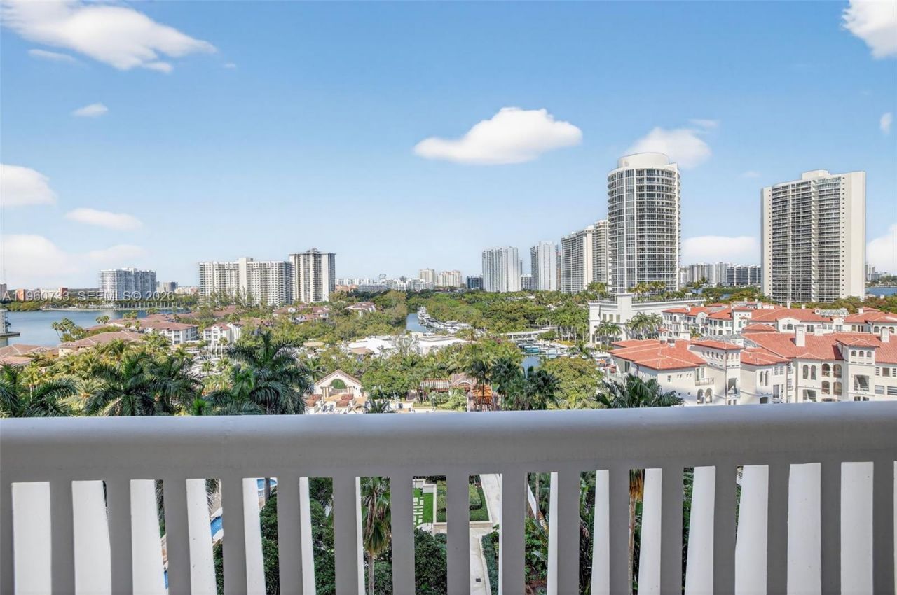 2000 Island Bl, Unit 1109, Aventura, FL 33160 Photo