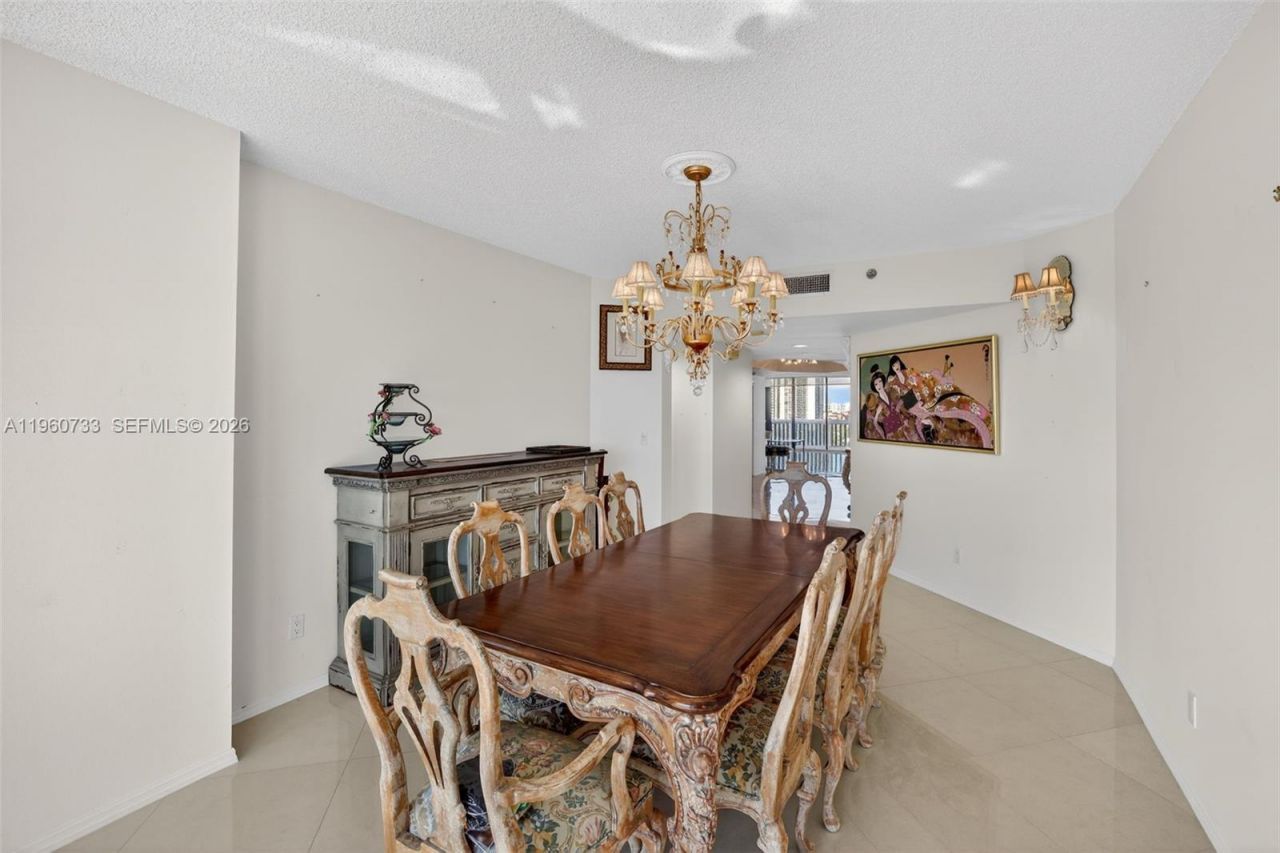 2000 Island Bl, Unit 1109, Aventura, FL 33160 Photo