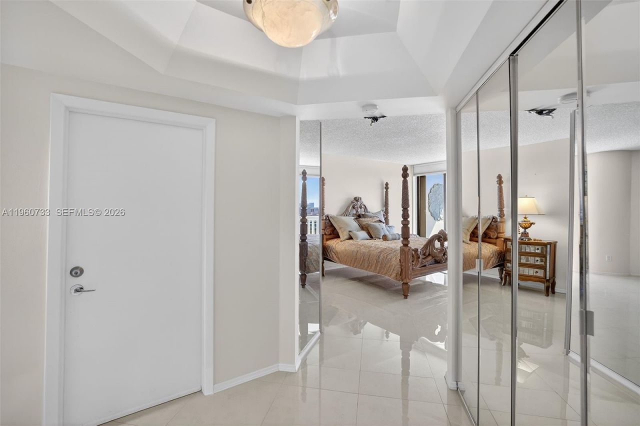 2000 Island Bl, Unit 1109, Aventura, FL 33160 Photo