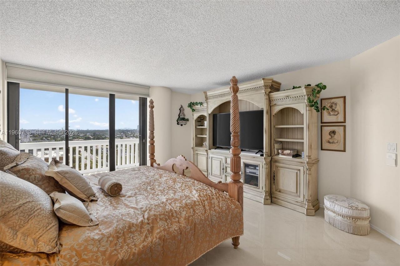 2000 Island Bl, Unit 1109, Aventura, FL 33160 Photo