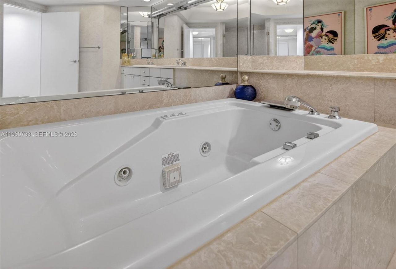 2000 Island Bl, Unit 1109, Aventura, FL 33160 Photo