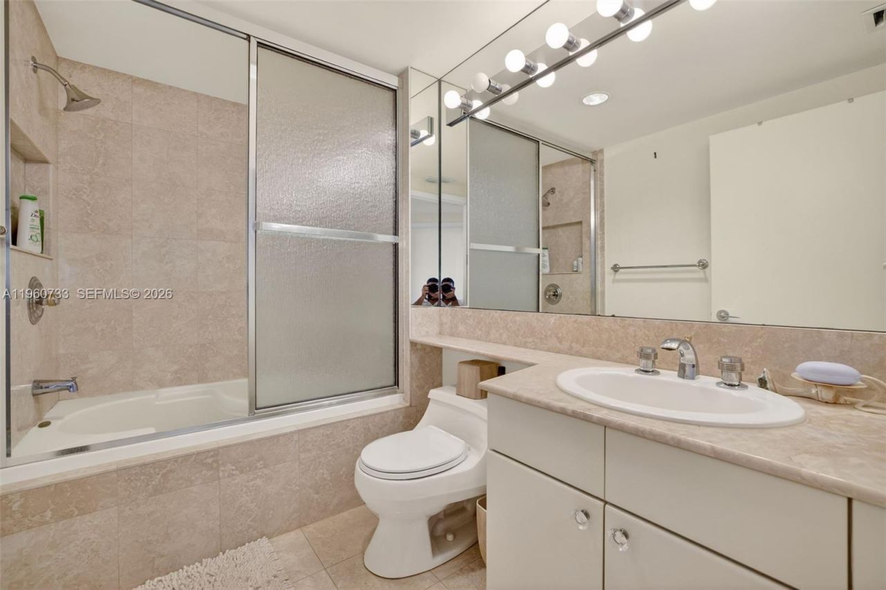 2000 Island Bl, Unit 1109, Aventura, FL 33160 Photo