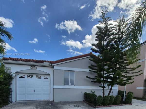 16955 SW 142nd Pl, Miami, FL 33177
