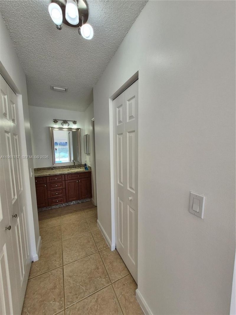 16955 SW 142nd Pl, Miami, FL 33177 Photo