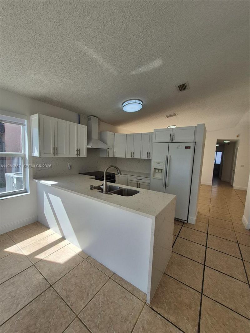 16955 SW 142nd Pl, Miami, FL 33177 Photo